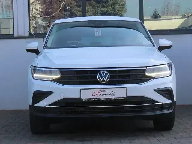 Gebraucht VW Tiguan 150 PS (110 kW) 2022 Weiß SUV