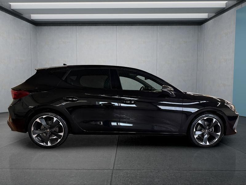Usata Cupra Leon 150 CV (110 kW) 2024 Nero Utilitaria