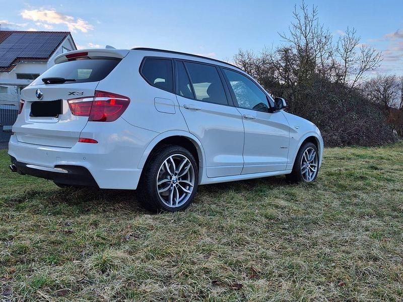 Weiß Gebraucht 2017 BMW X3 Sport Line SUV | 26.980 € (Teuer) - Bild 1/4
