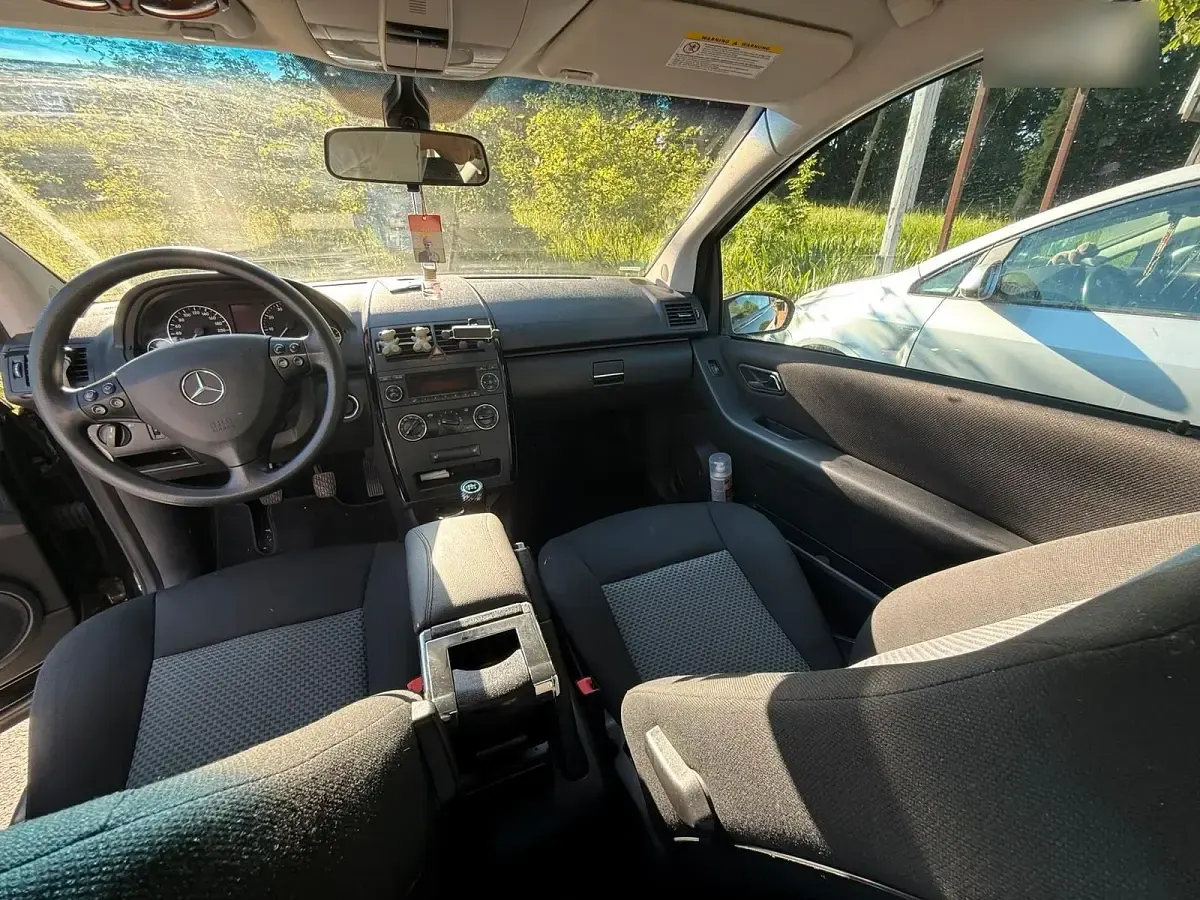 Gebraucht Mercedes A150 95 PS (69 kW) 2005 Schwarz Kleinwagen