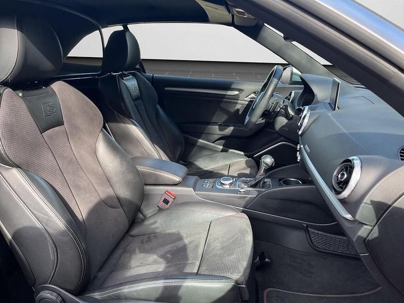 Gebraucht Audi S3 Advanced 301 PS (221 kW) 2019 Tangorot metallic (metallic) Limousine