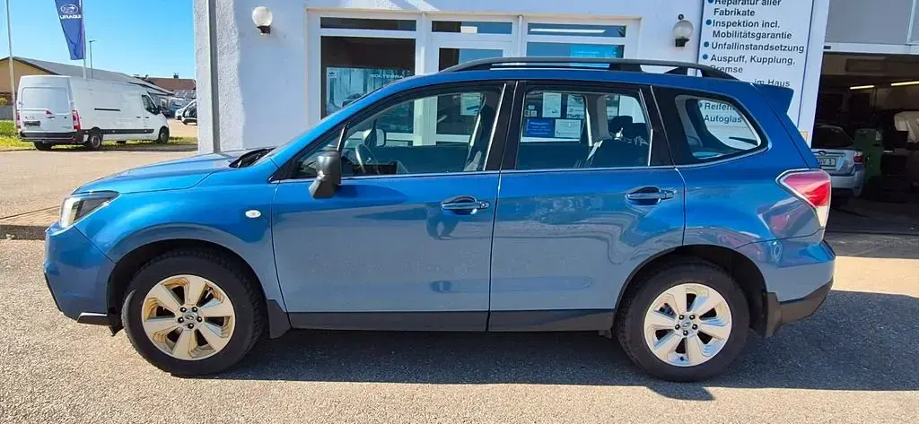 Gebraucht Subaru Forester Active 147 PS (108 kW) 2019 Blau SUV
