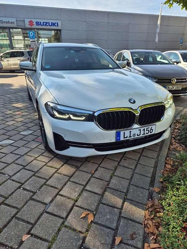 Gebraucht BMW 520 190 PS (139 kW) 2022 Kombi