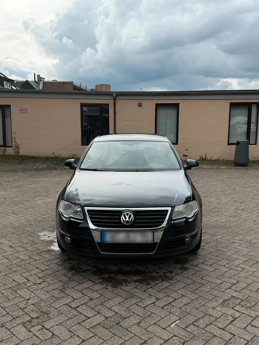 Używany VW Passat 113 KM (83 kW) 2007 Czarny Sedan/Limuzyna