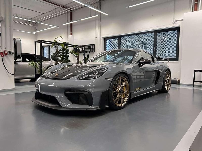 Neu Porsche 718 500 PS (367 kW) 2025 Grau Coupé