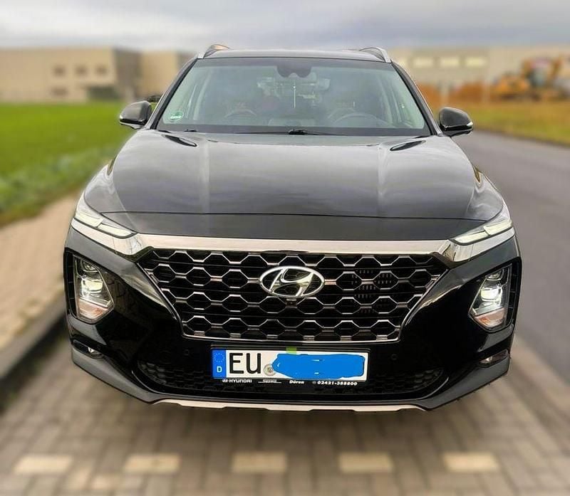 Schwarz Gebraucht 2020 Hyundai Santa Fe Premium SUV | 24.900 € (Guter Preis) - Bild 1/4