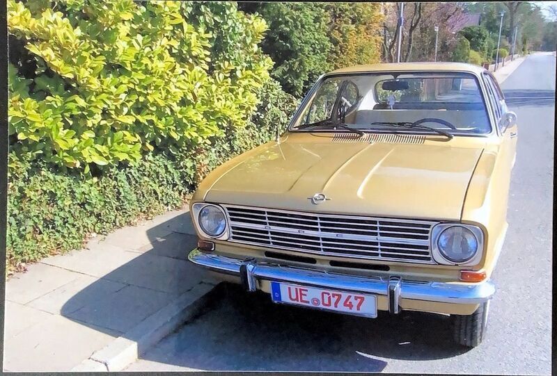 Beige Gebraucht 1970 Opel Kadett Coupé | 13.900 € - Bild 1/4