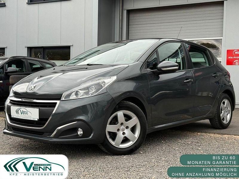 Grau Gebraucht 2016 Peugeot 208 Active Kleinwagen | 6.480 € (Fairer Preis) - Bild 1/4