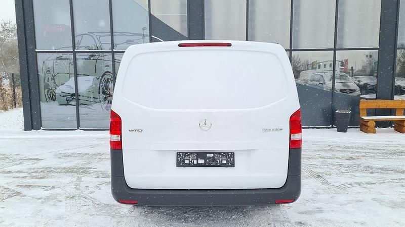 Gebraucht Mercedes Vito 102 PS (75 kW) 2021 Weiß Van