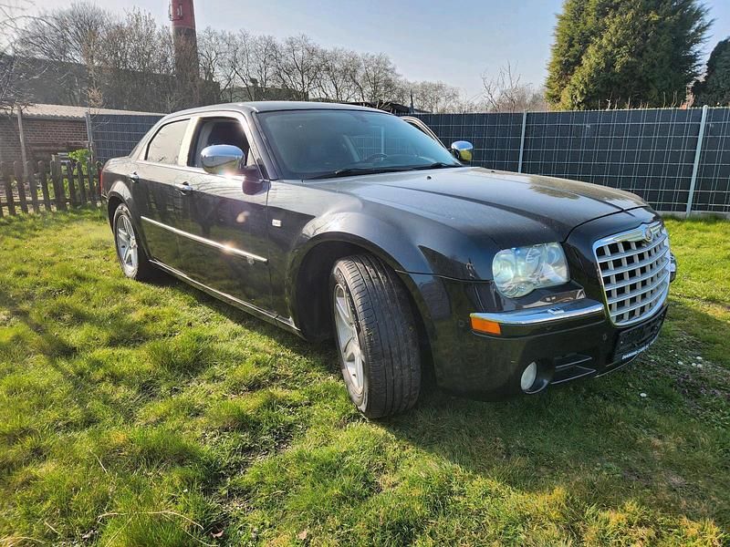 Gebraucht Chrysler 300C 250 PS (183 kW) 2009 Schwarz Limousine