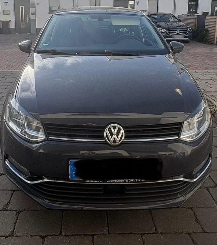 Gebraucht VW Polo Highline 90 PS (66 kW) 2015 Grau Kleinwagen