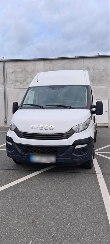 Weiß Gebraucht 2016 Iveco Daily Van / Kleinbus | 19.500 € - Bild 1/4