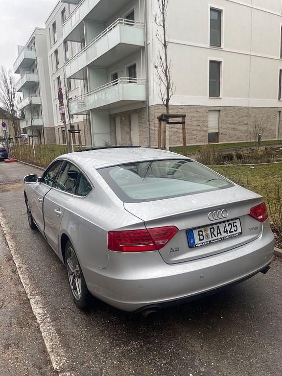 Gebraucht Audi A5 Sportback Sport 179 PS (131 kW) 2010 Grau Kleinwagen