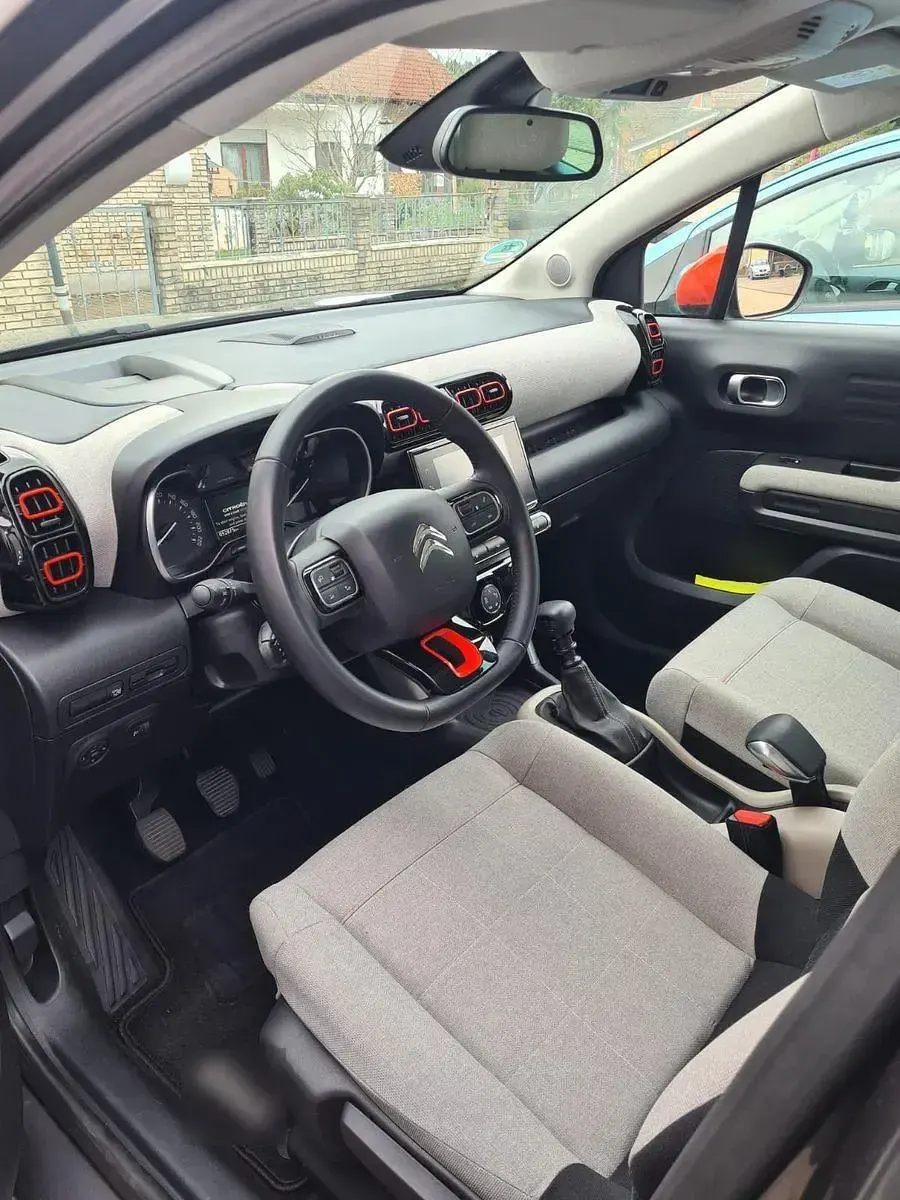 Gebraucht Citroën C3 Aircross Feel 110 PS (80 kW) 2021 Grau SUV