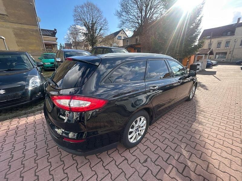 Gebraucht Ford Mondeo Titanium 120 PS (88 kW) 2016 Schwarz Limousine