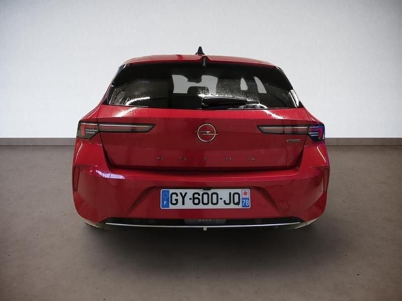 Gebraucht Opel Astra Elegance 181 PS (133 kW) 2023 Kardio rot. met. Limousine