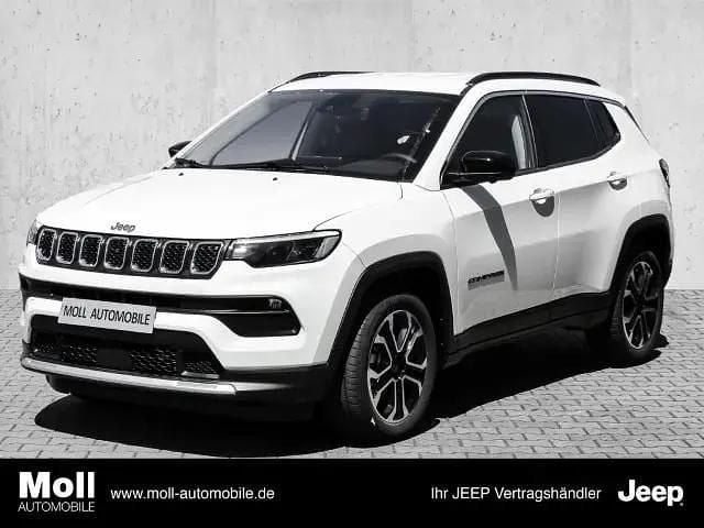 Weiss Gebraucht 2023 Jeep Compass Limited SUV | 28.580 € (Guter Preis) - Bild 1/4