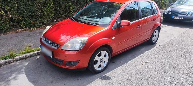 Gebraucht Ford Fiesta 80 PS (58 kW) 2007 Kleinwagen