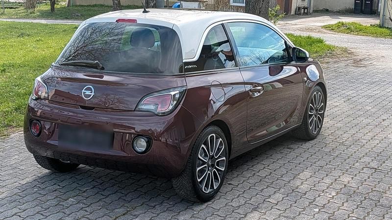 Gebraucht Opel Adam 101 PS (74 kW) 2013 Kleinwagen