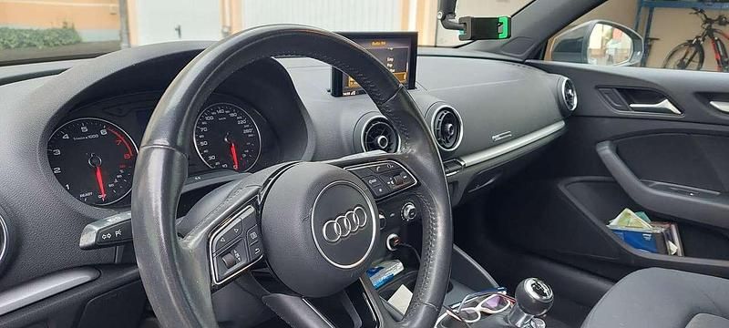 Gebraucht Audi A3 Cabriolet 150 PS (110 kW) 2019 Schwarz Cabrio