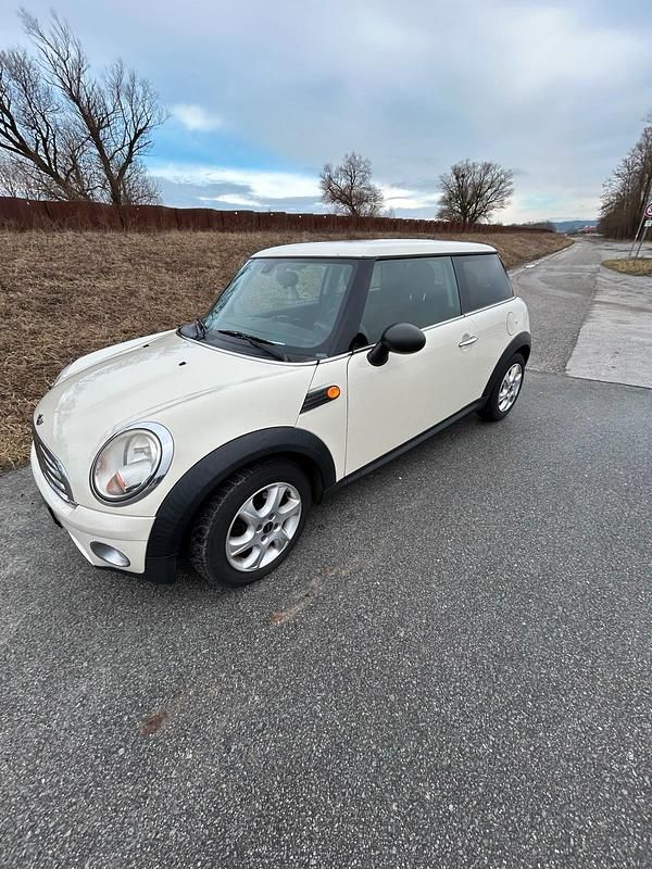 Gebraucht Mini ONE 90 PS (66 kW) 2009 Weiß Kleinwagen