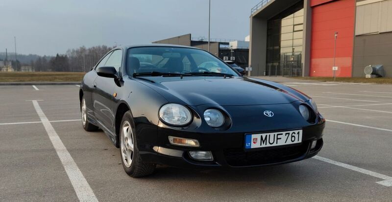 Schwarz Gebraucht 1996 Toyota Celica GT | 6.000 € - Bild 1/4