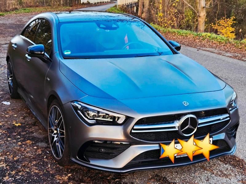 Grau Gebraucht 2020 Mercedes CLA35 AMG AMG Coupé | 42.000 € (Etwas zu teuer) - Bild 1/4