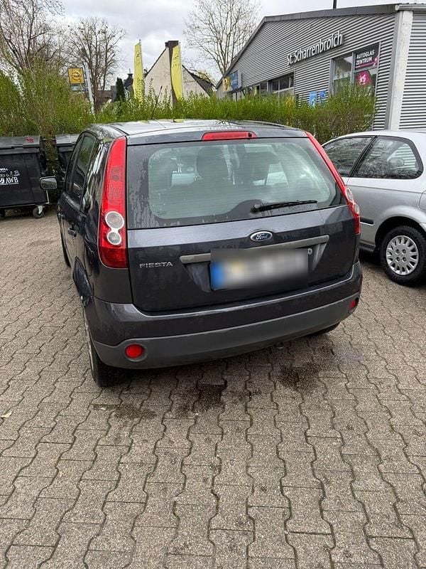 Gebraucht Ford Fiesta 69 PS (50 kW) 2006 Kleinwagen