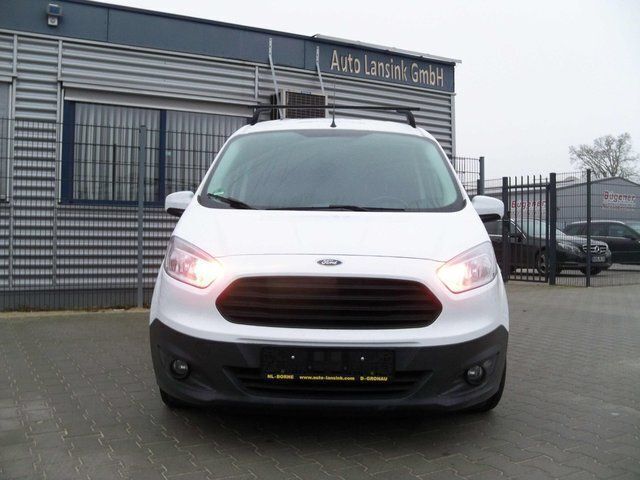 Gebraucht Ford Transit Courier 95 PS (69 kW) 2017 Weiß Van