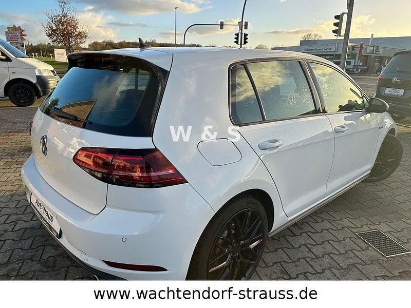 Gebraucht VW Golf VII GTI 245 PS (180 kW) 2019 Weiß Limousine