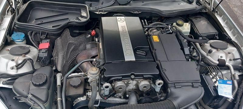 Gebraucht Mercedes SLK200 163 PS (119 kW) 2004 Silber Cabrio