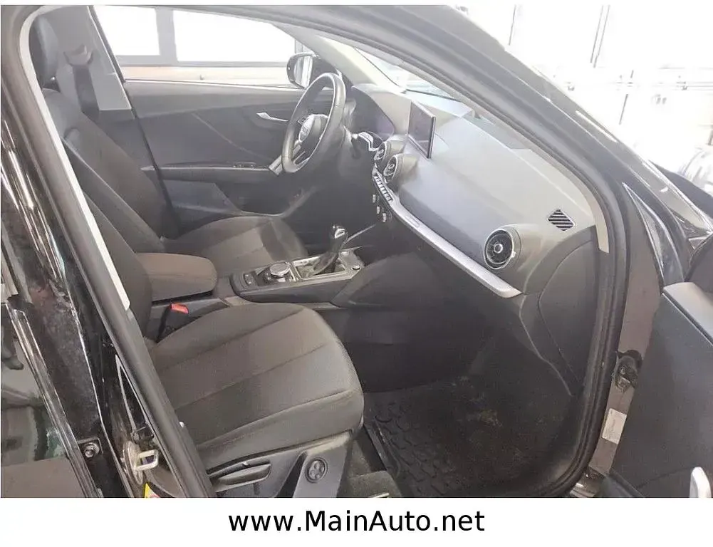 Gebraucht Audi Q2 Sport 150 PS (110 kW) 2023 Schwarz SUV