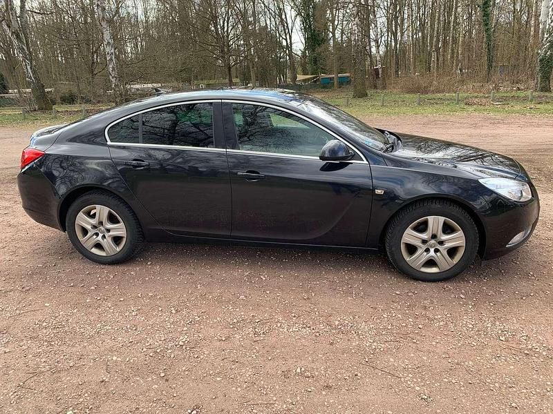 Brugt Opel Insignia Edition 160 HK (117 kW) 2011 Sort Sedan