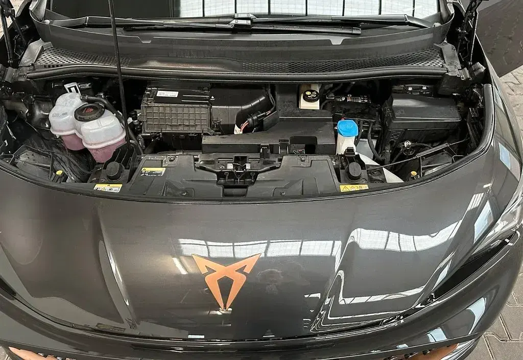 Second-hand Cupra Born 150 kW (204 CP) 2022 Negru Hatchback