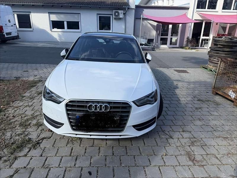 Gebraucht Audi A3 Ambition 150 PS (110 kW) 2015 Weiß Kombi