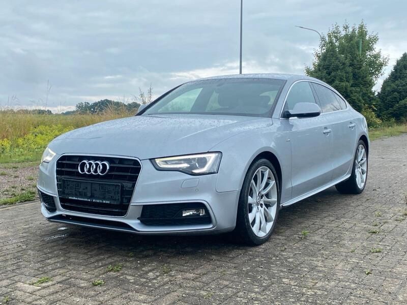 Silber Gebraucht 2015 Audi A5 Sportback S-Line Limousine | 12.900 € (Guter Preis) - Bild 1/4