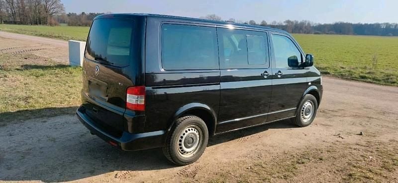 Second-hand VW T5 131 CP (96 kW) 2007 Negru Van