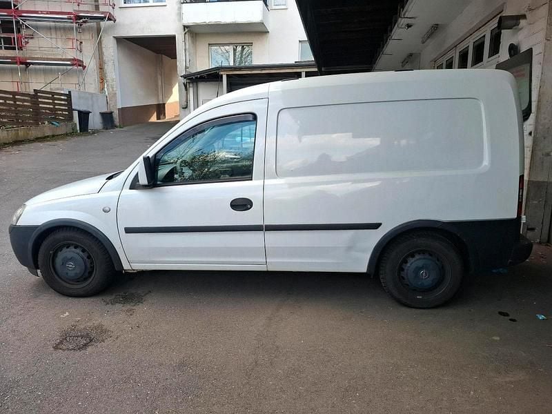 Usado Opel Combo 75 CV (55 kW) 2010 Blanco Monovolumen