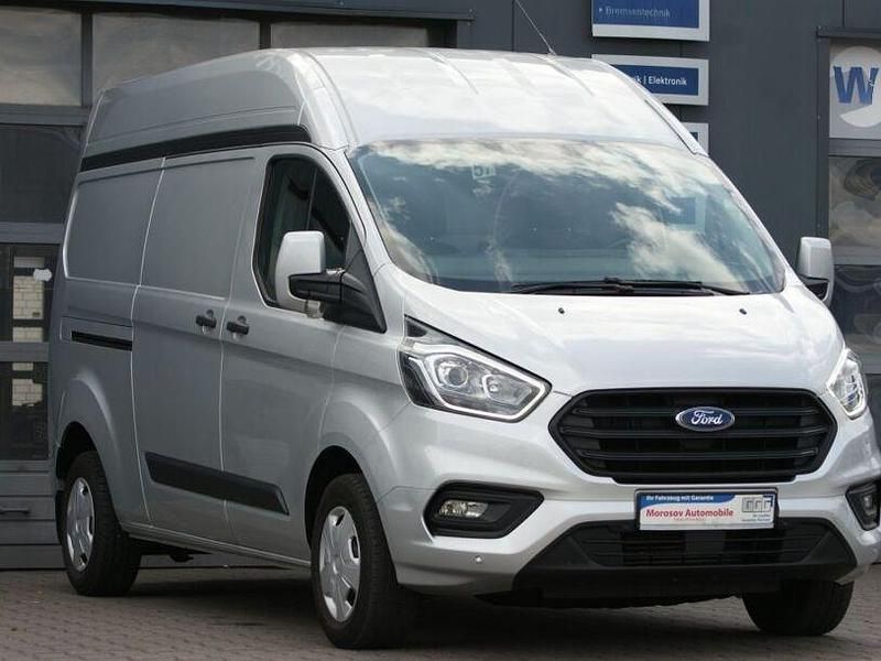 Gebraucht Ford Transit Custom Trend 131 PS (96 kW) 2020 Moondust silver (metallic) Pickup