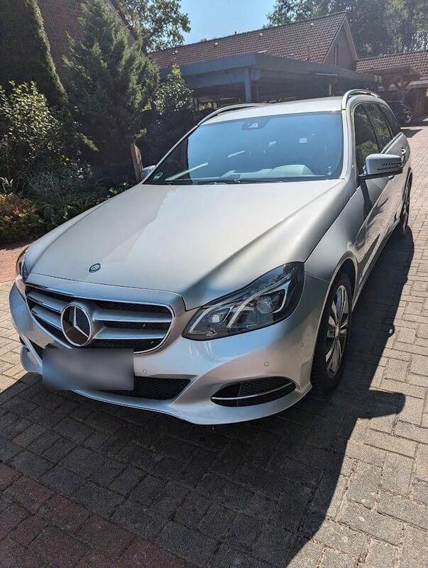 Second-hand Mercedes E250 204 CP (150 kW) 2013 Argintiu Break