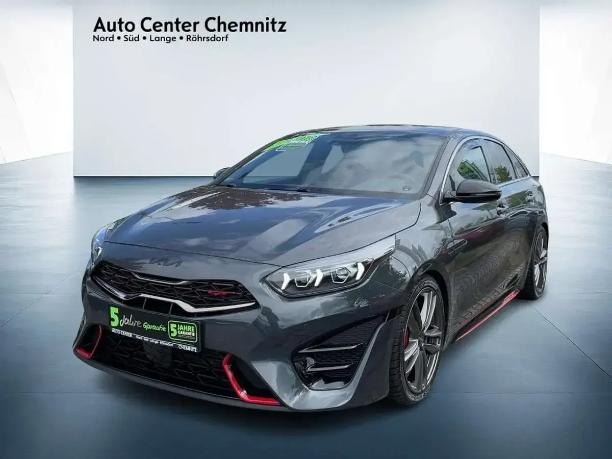 Gebraucht Kia ProCeed GT 204 PS (150 kW) 2023 Pentametal met. Kombi