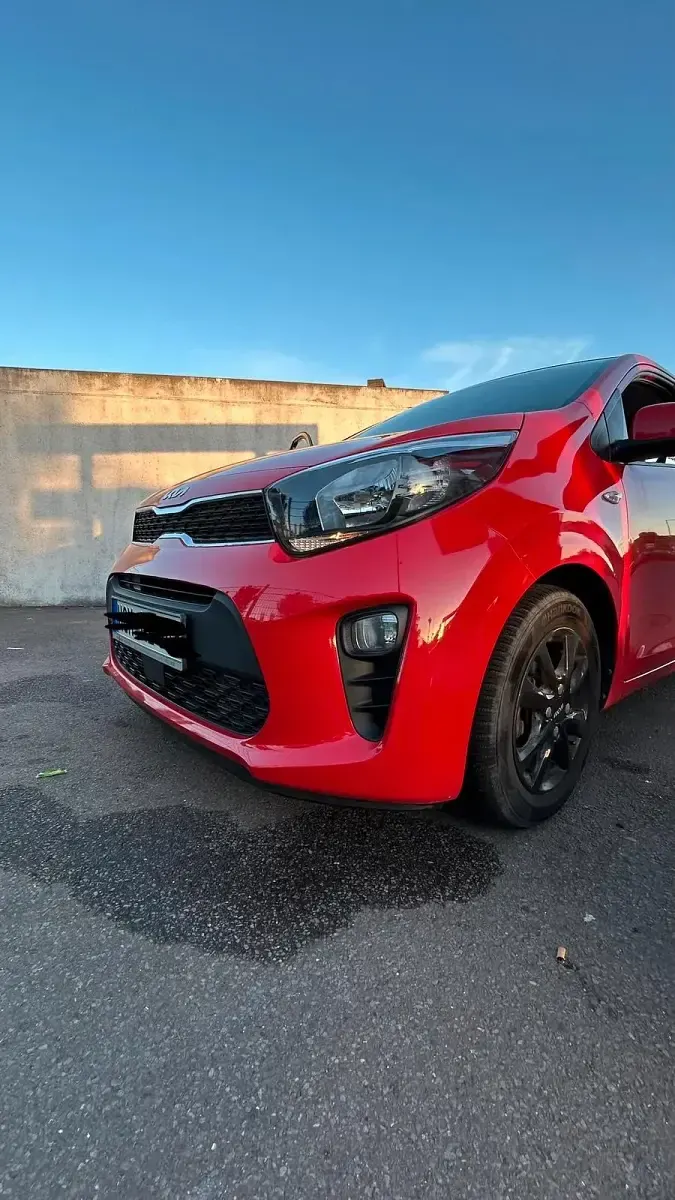 Gebraucht Kia Besta 84 PS (61 kW) 2023 Rot Kleinwagen