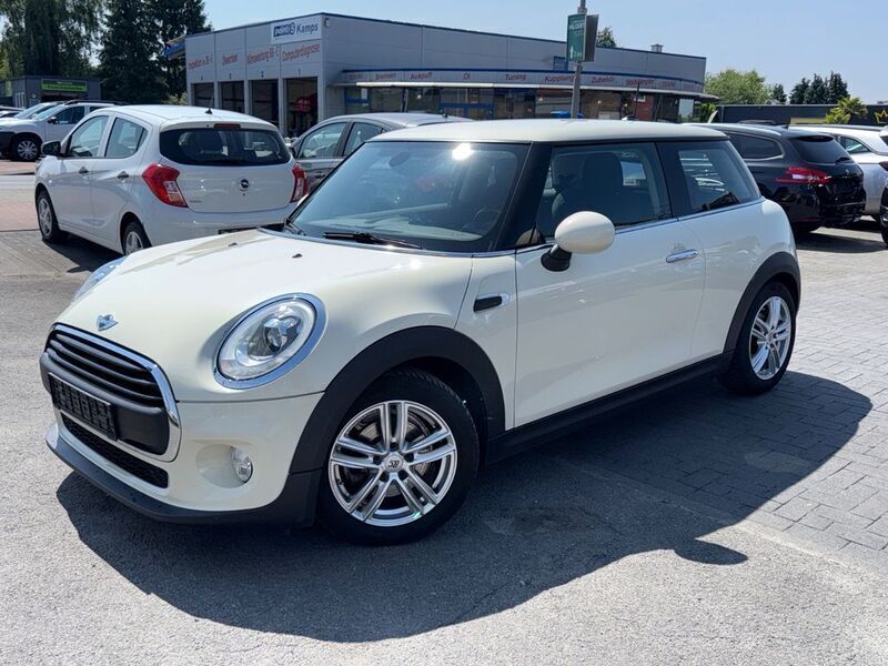 Weiß Gebraucht 2016 Mini ONE Kleinwagen | 7.900 € (Superpreis) - Bild 1/4