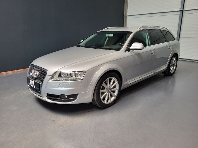 Grau Gebraucht 2011 Audi A6 Allroad Comfort Kombi | 14.950 € - Bild 1/4