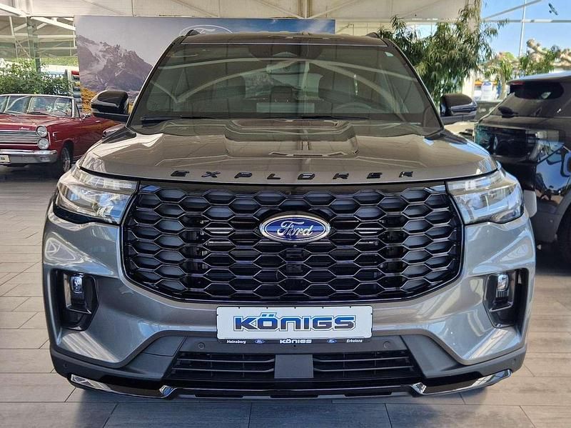 Neu Ford Explorer ST-Line 300 PS (220 kW) 2026 Carbonized gray metallic SUV