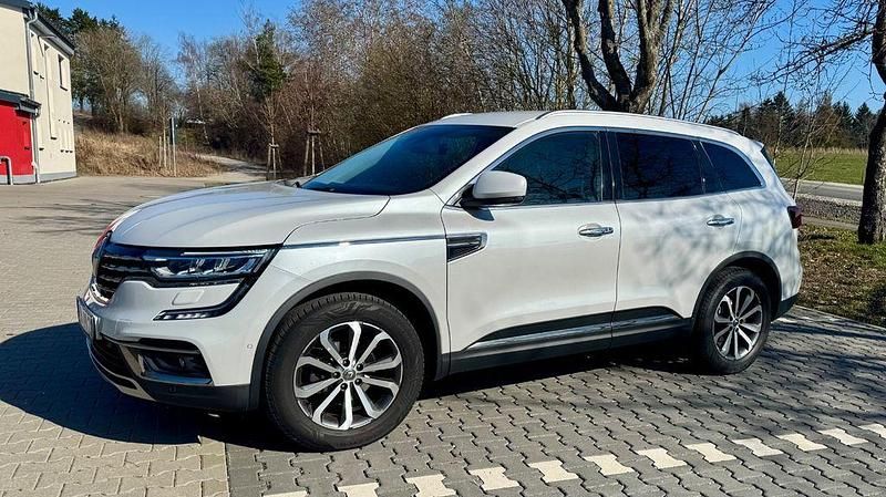 Gebraucht Renault Koleos Intens 158 PS (116 kW) 2022 Weiß SUV