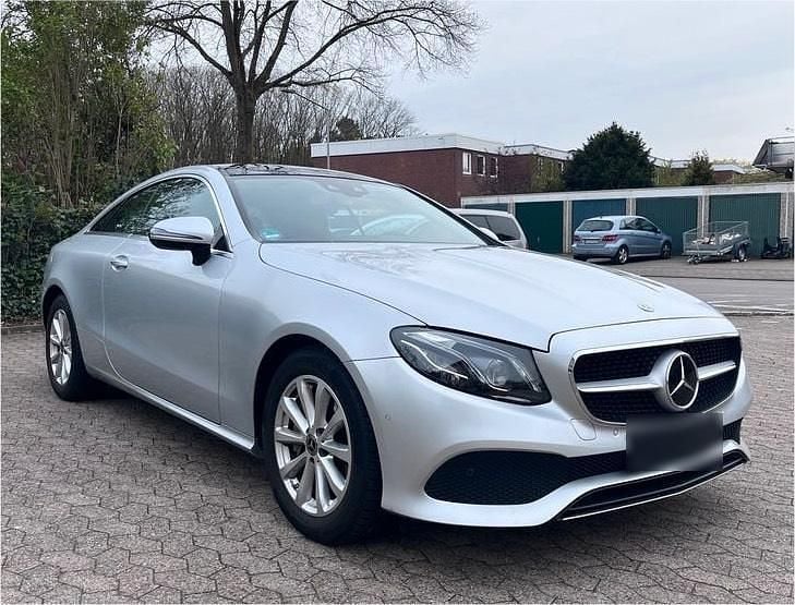 Gebraucht Mercedes E300 Avantgarde 245 PS (180 kW) 2017 Silber Coupé