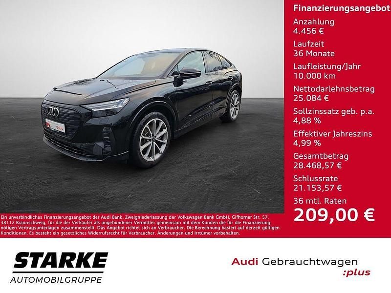Mythosschwarz metallic Gebraucht 2022 Audi Q4 Sportback e-tron Ambiente SUV | 29.540 € (Fairer Preis) - Bild 1/4
