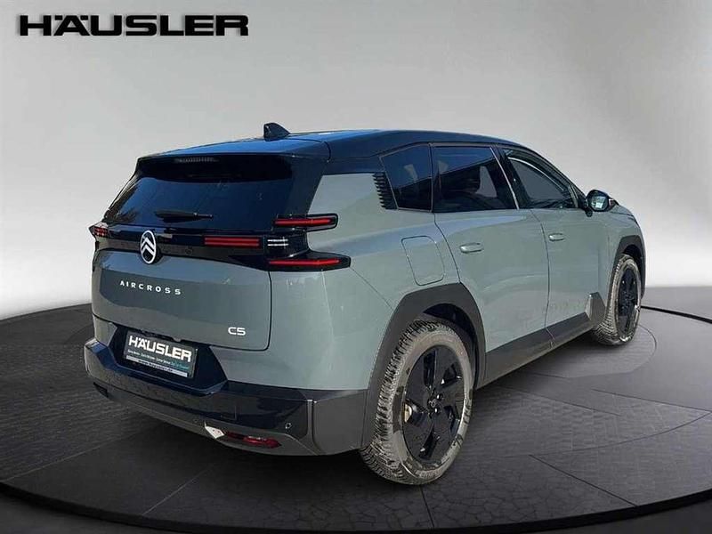 Neu Citroën C5 145 PS (106 kW) 2026 Astoriagrün metallic SUV