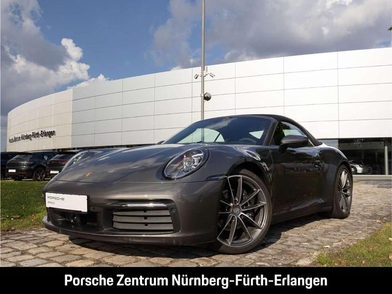 Grau Gebraucht 2024 Porsche 911 Carrera Cabriolet Cabrio | 134.990 € (Fairer Preis) - Bild 1/4